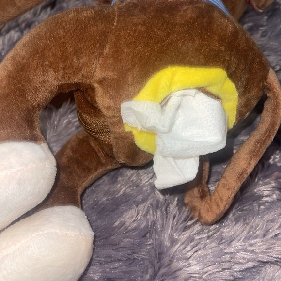 NWT- Monkey Butt tissue holders for cars or anywhere - Picture 2 of 3